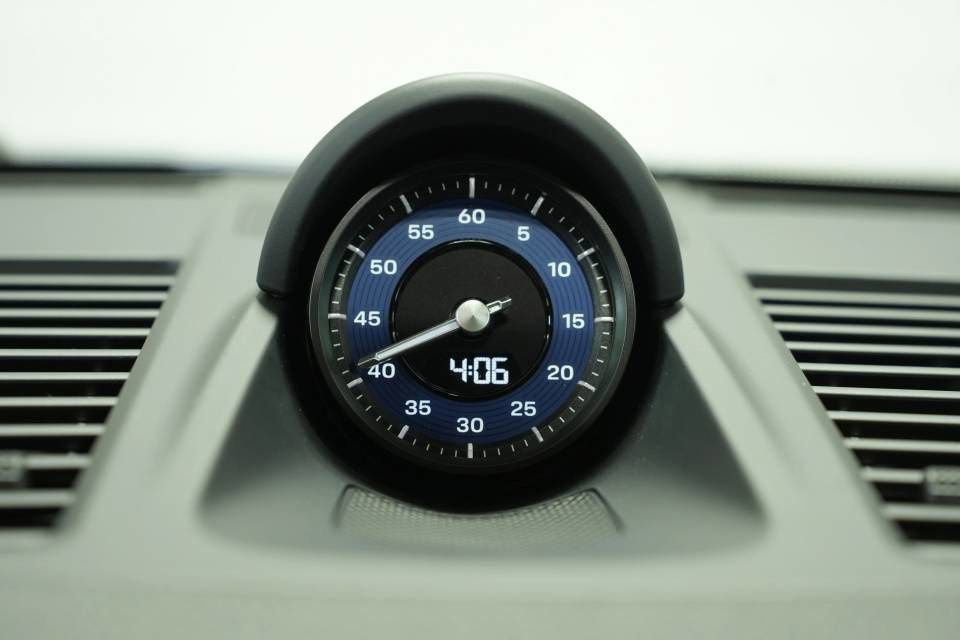 Certified 2026 Porsche 911 Carrera T image 37