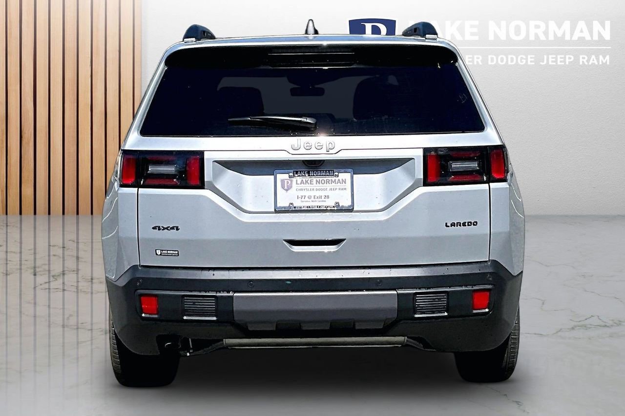 New 2026 Jeep Cherokee Laredo image 8