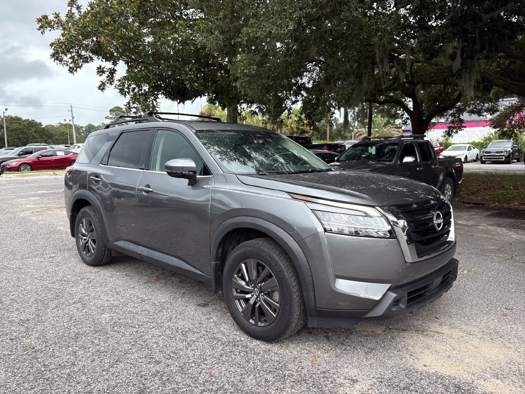 Used 2022 Nissan Pathfinder SV w/ SV Premium Package FWD image 25