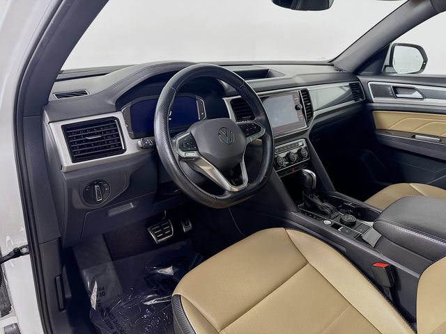 Used 2021 Volkswagen Atlas Cross Sport SEL R-Line image 9