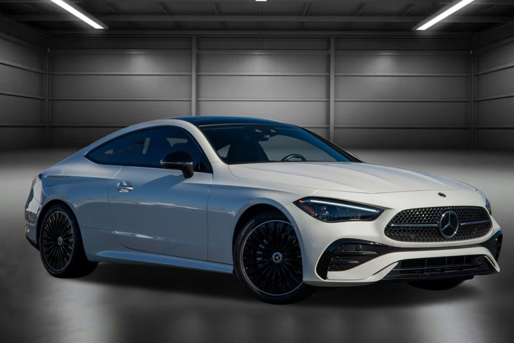Used 2024 Mercedes-Benz CLE 300 4MATIC Coupe image 4