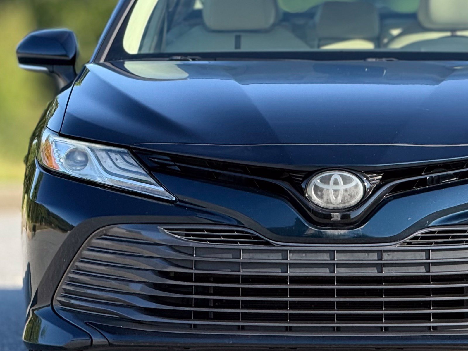 Used 2019 Toyota Camry XLE w/ Carpet Mat Package FWD image 14
