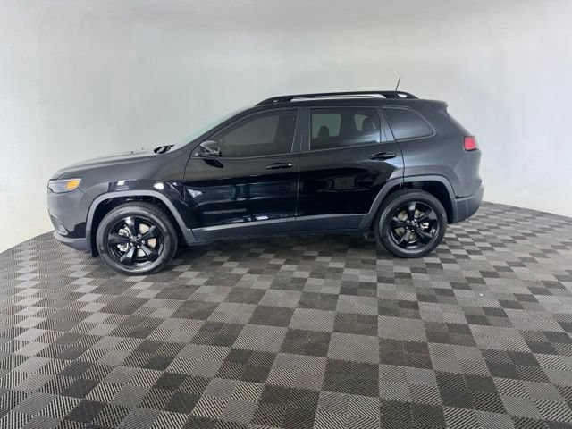 Used 2021 Jeep Cherokee Latitude Plus w/ Sun & Sound Group AWD/4WD image 10
