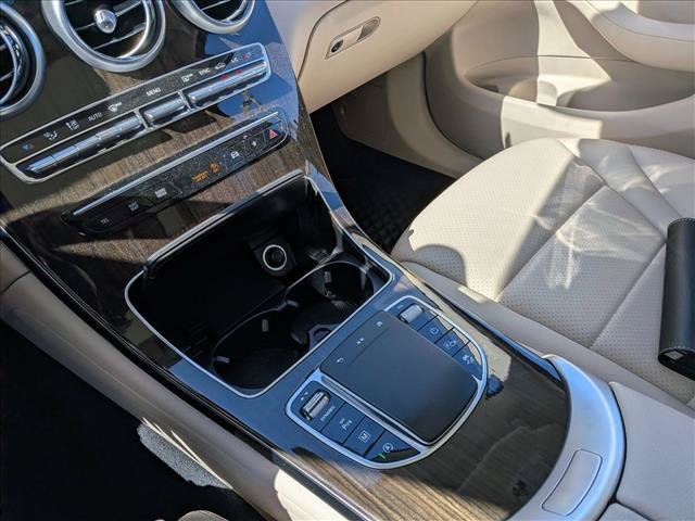 Used 2021 Mercedes-Benz GLC 300 4MATIC image 11