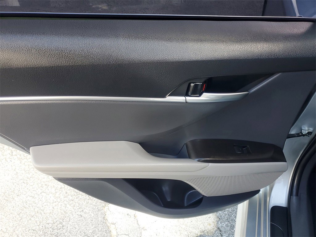 Certified 2023 Toyota Camry SE w/ Cold Weather Package image 13