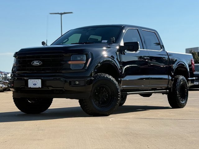 New 2025 Ford F150 XLT w/ Equipment Group 302A MID