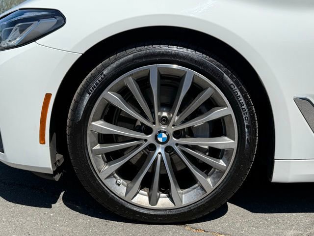 Used 2022 BMW 530i xDrive w/ Convenience Package image 20