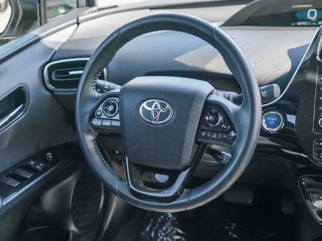 Used 2022 Toyota Prius FWD image 12