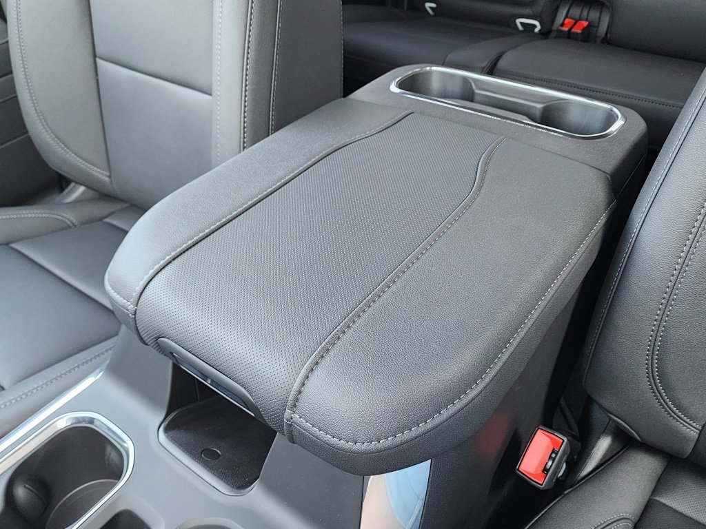 New 2026 GMC Sierra 1500 SLT w/ SLT Premium Plus Package image 30