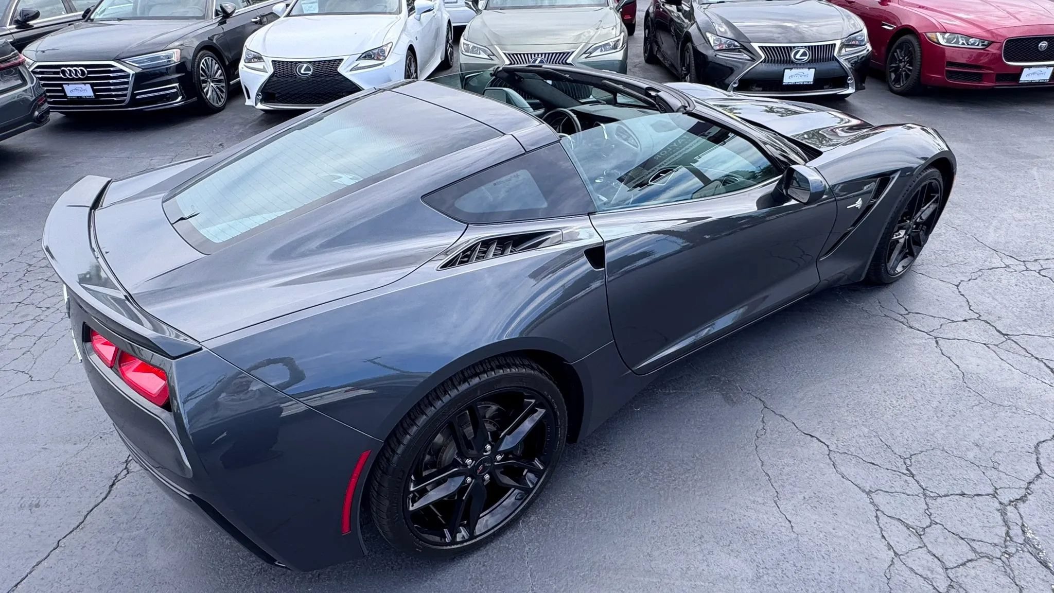 Used 2017 Chevrolet Corvette Stingray Coupe RWD image 11