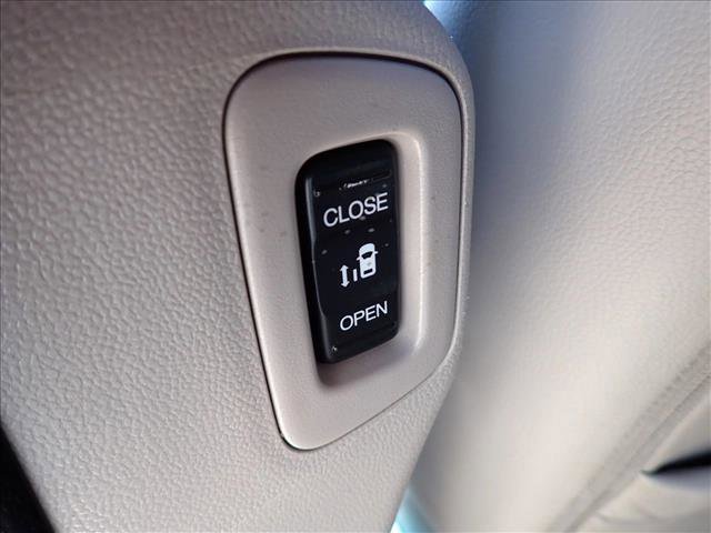 Used 2011 Honda Odyssey EX-L image 8