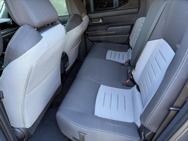 Certified 2024 Toyota Tacoma TRD Off-Road AWD/4WD image 14