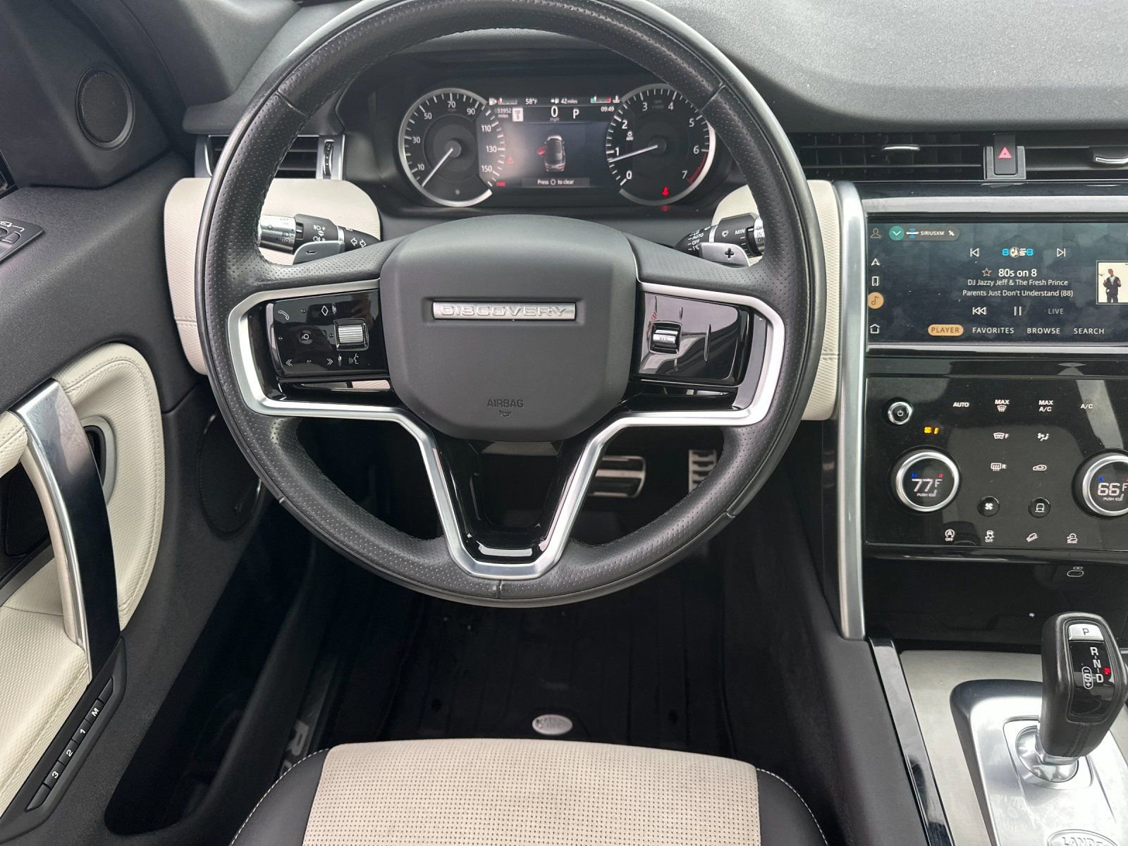 Used 2022 Land Rover Discovery Sport S R-Dynamic image 14