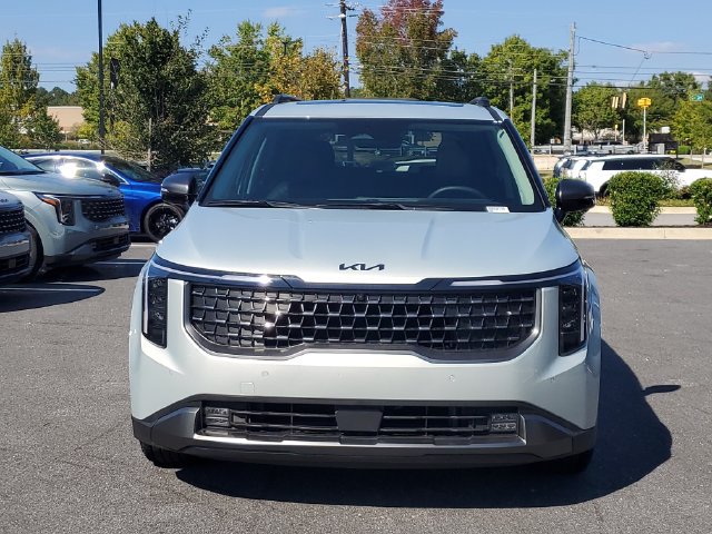New 2027 Kia Carnival SX w/ Dark Edition Package FWD image 2