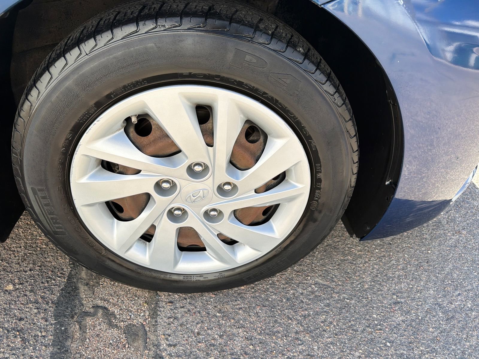 Used 2020 Hyundai Elantra SE image 11