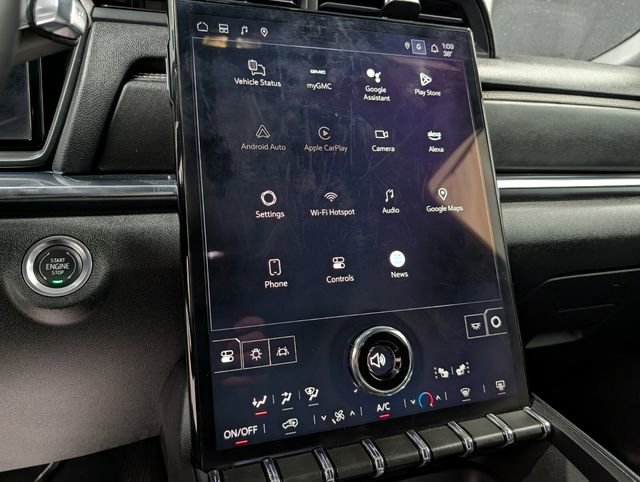 Used 2025 GMC Terrain Elevation image 22