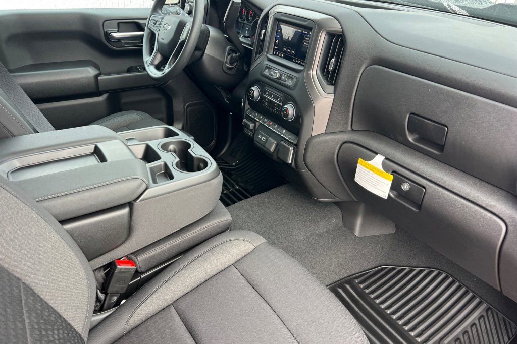 New 2026 Chevrolet Silverado 1500 Custom Trail Boss AWD/4WD image 12