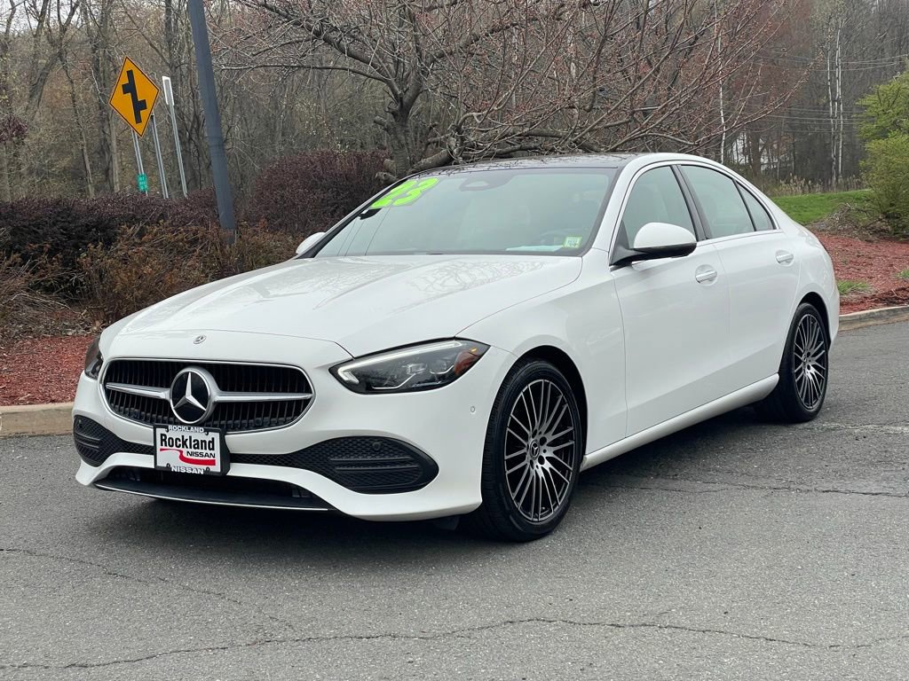 Used 2023 Mercedes-Benz C 300 4MATIC Sedan image 2