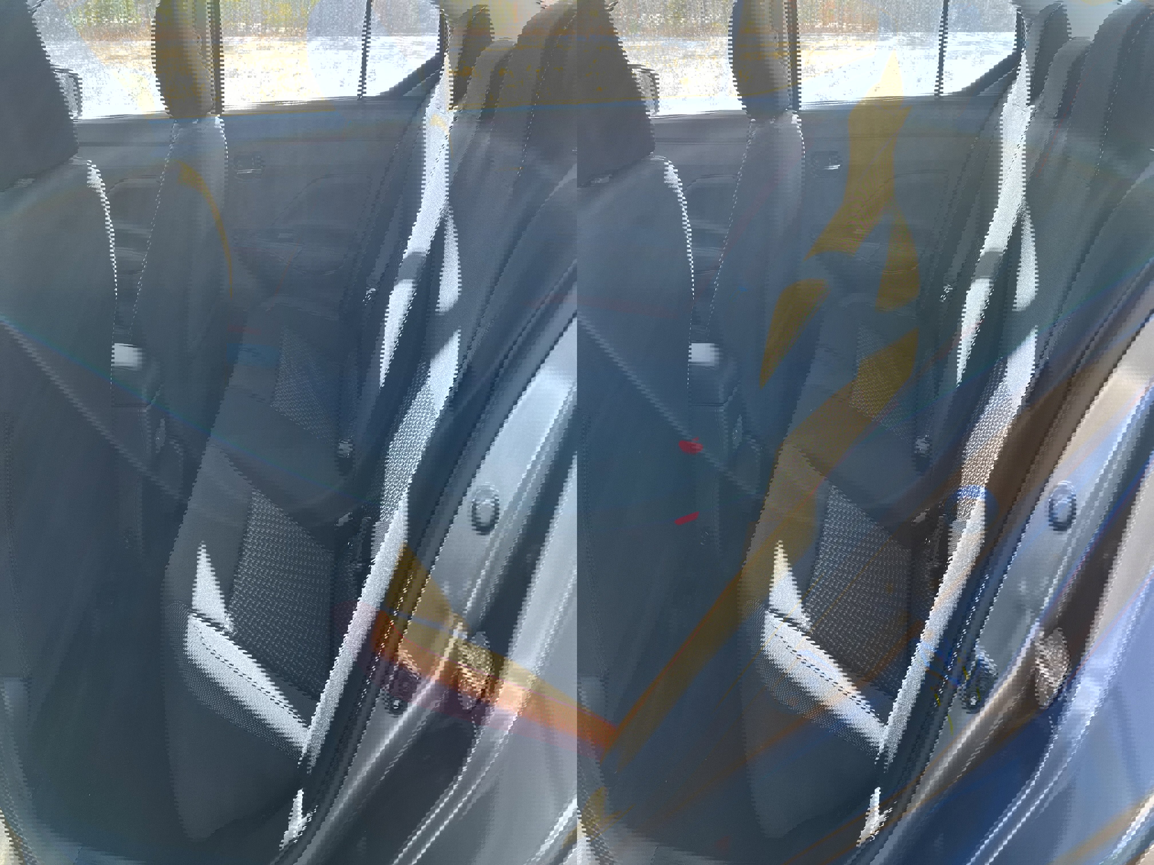 New 2025 Nissan Versa SR w/ Trunk Package image 26