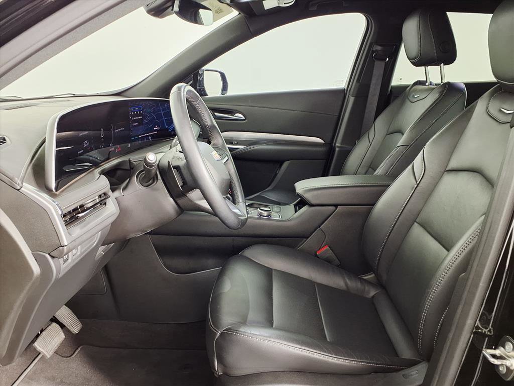 Certified 2024 Cadillac XT4 Premium Luxury image 17