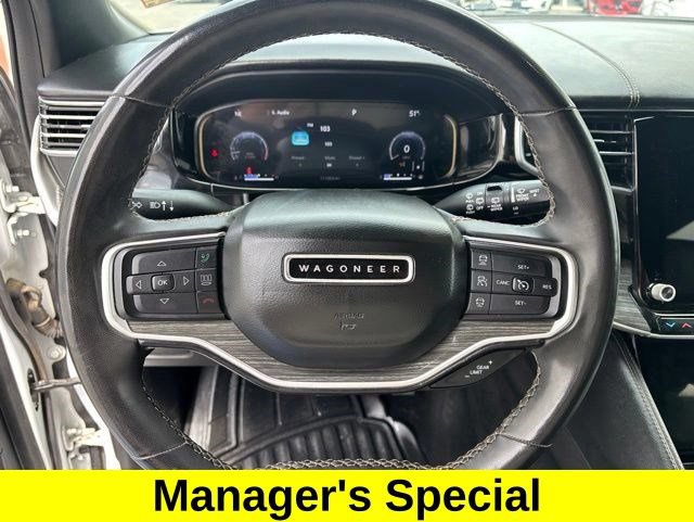 Used 2022 Jeep Wagoneer Series III w/ Premium Group I AWD/4WD image 17