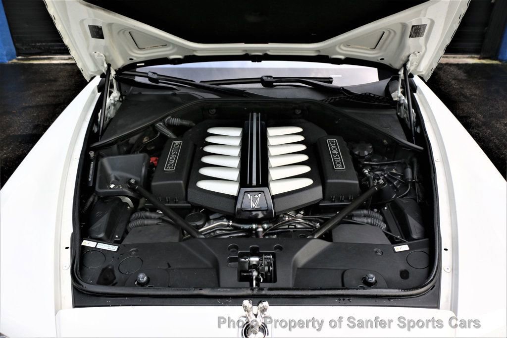 Used 2010 Rolls-Royce Ghost image 12