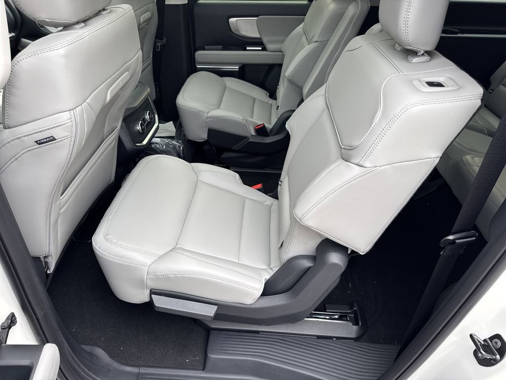 New 2026 Ford Expedition Max Active RWD image 21