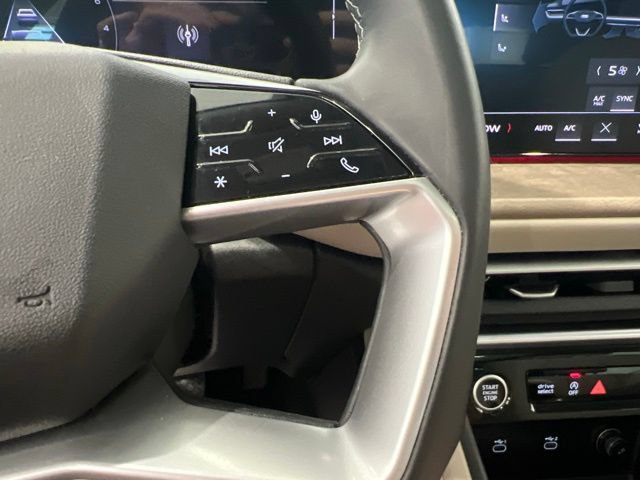 Used 2025 Audi Q5 Premium AWD/4WD image 26