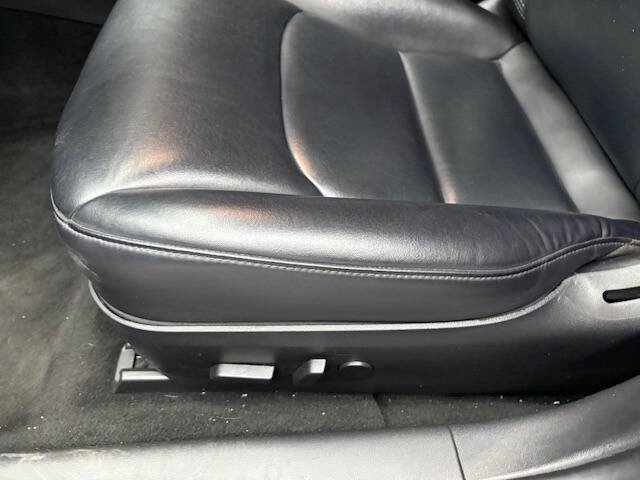 Used 2018 Tesla Model 3 Long Range image 11