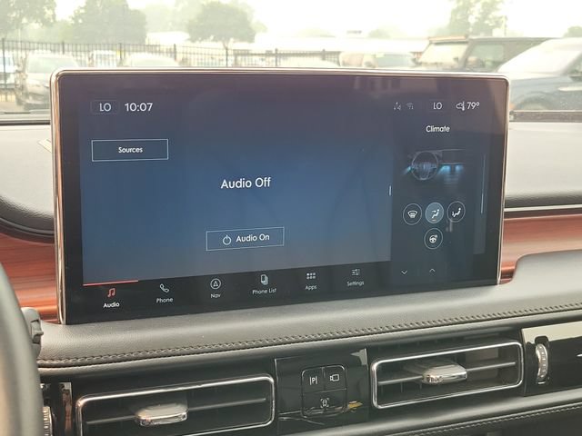 Used 2023 Lincoln Nautilus Reserve AWD/4WD image 19