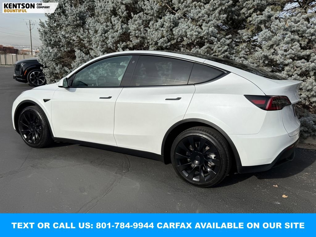 Used 2023 Tesla Model Y Long Range image 5