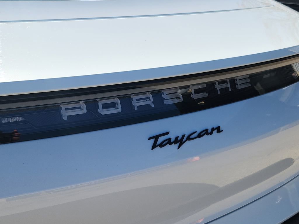 Certified 2025 Porsche Taycan image 29