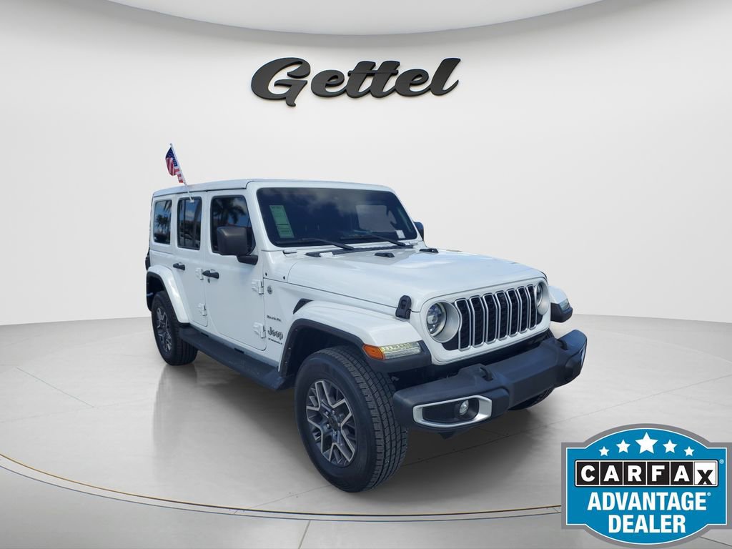 Used 2024 Jeep Wrangler Sahara w/ Technology Group image 2