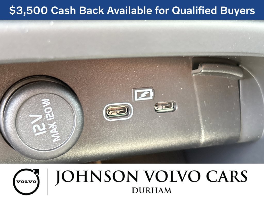 New 2026 Volvo XC40 B5 Plus w/ Climate Package AWD/4WD image 22