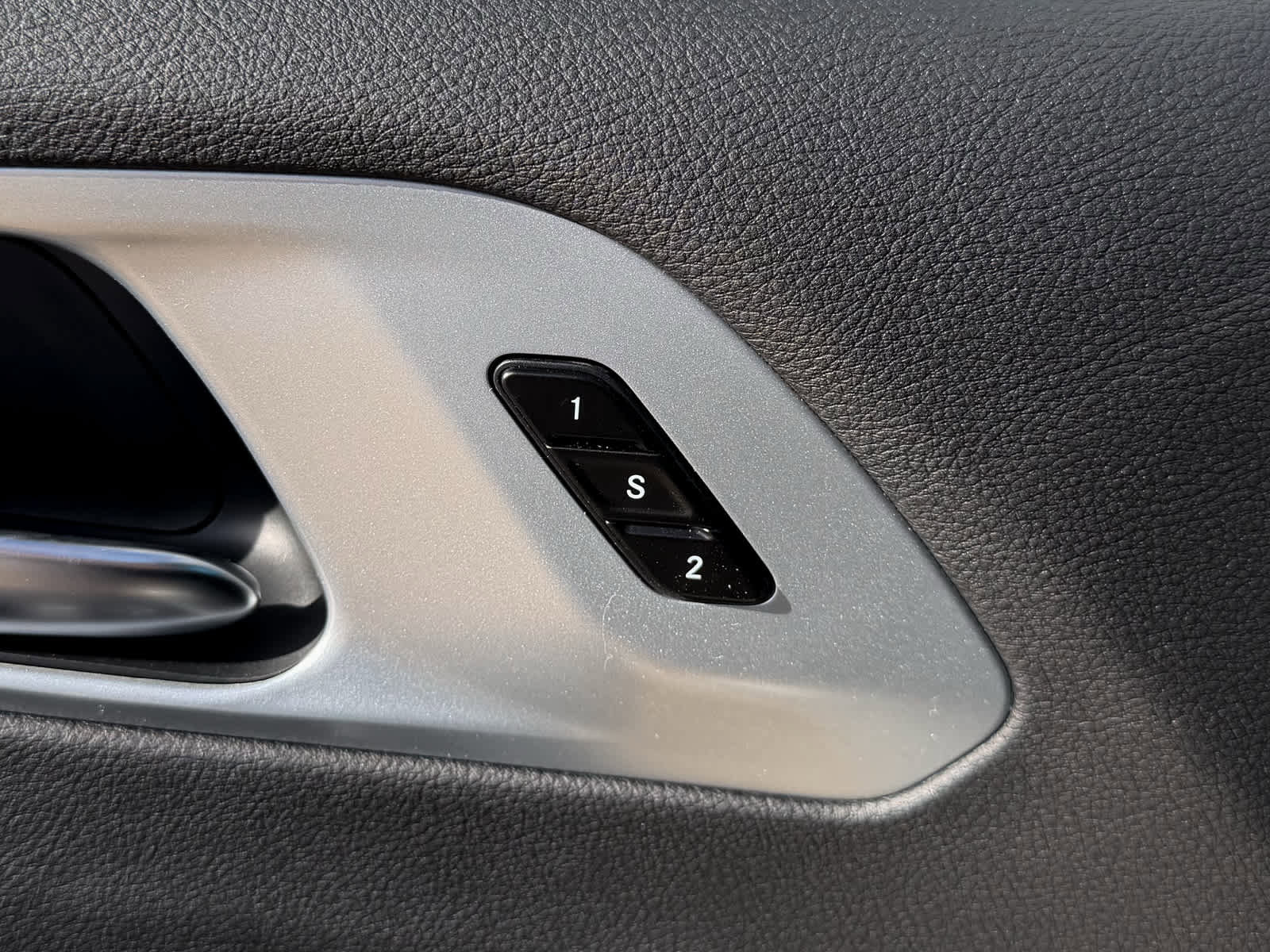 New 2026 Chrysler Pacifica Limited w/ S Appearance Package image 67