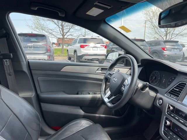 Used 2017 Hyundai Sonata Limited 2.0T w/ Cargo Package image 37