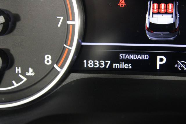 Certified 2025 Nissan Rogue SV w/ SV Premium Package FWD image 28