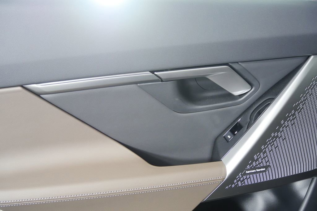 Certified 2026 BMW 530i RWD image 13