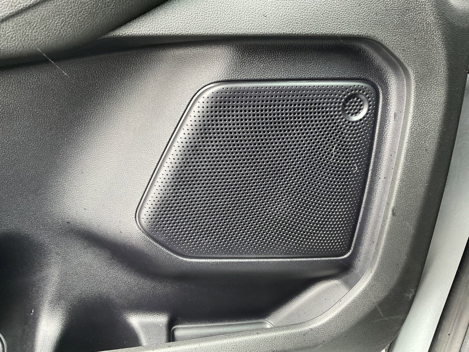 Used 2024 Ford Escape Platinum image 33