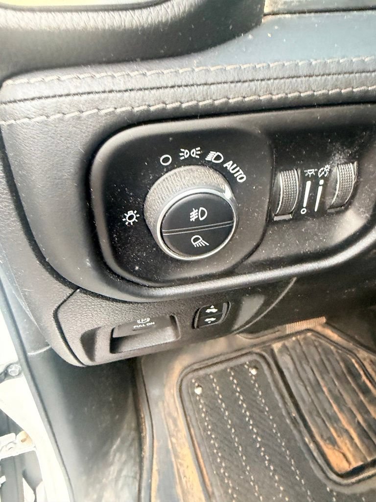 Used 2020 RAM 1500 Limited AWD/4WD image 5