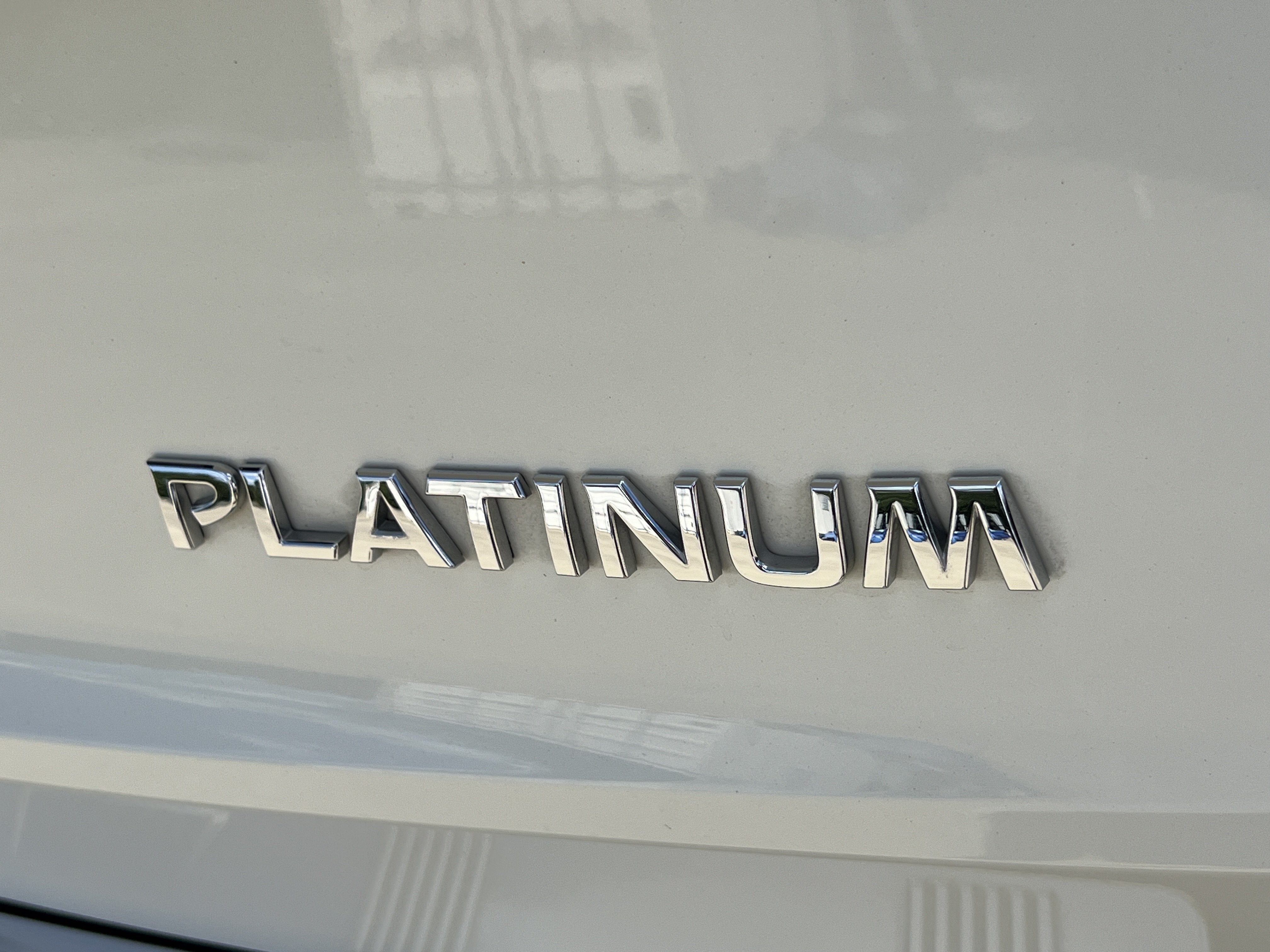 Used 2023 Nissan Rogue Platinum FWD image 35