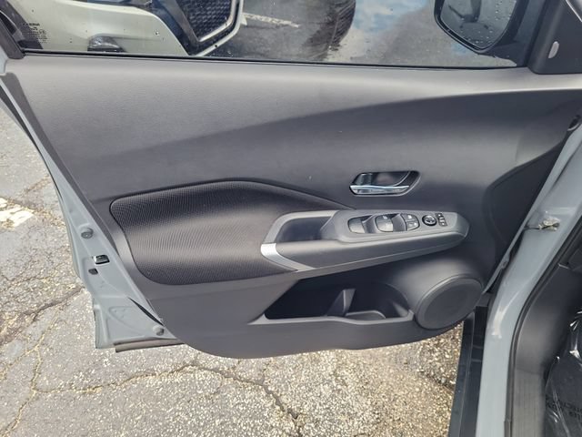 Used 2021 Nissan Kicks SV FWD image 15
