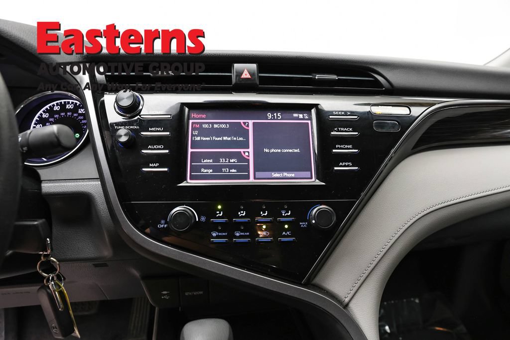Used 2019 Toyota Camry LE FWD image 11