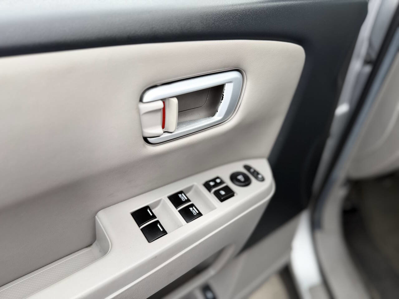 Used 2012 Honda Pilot EX-L image 10