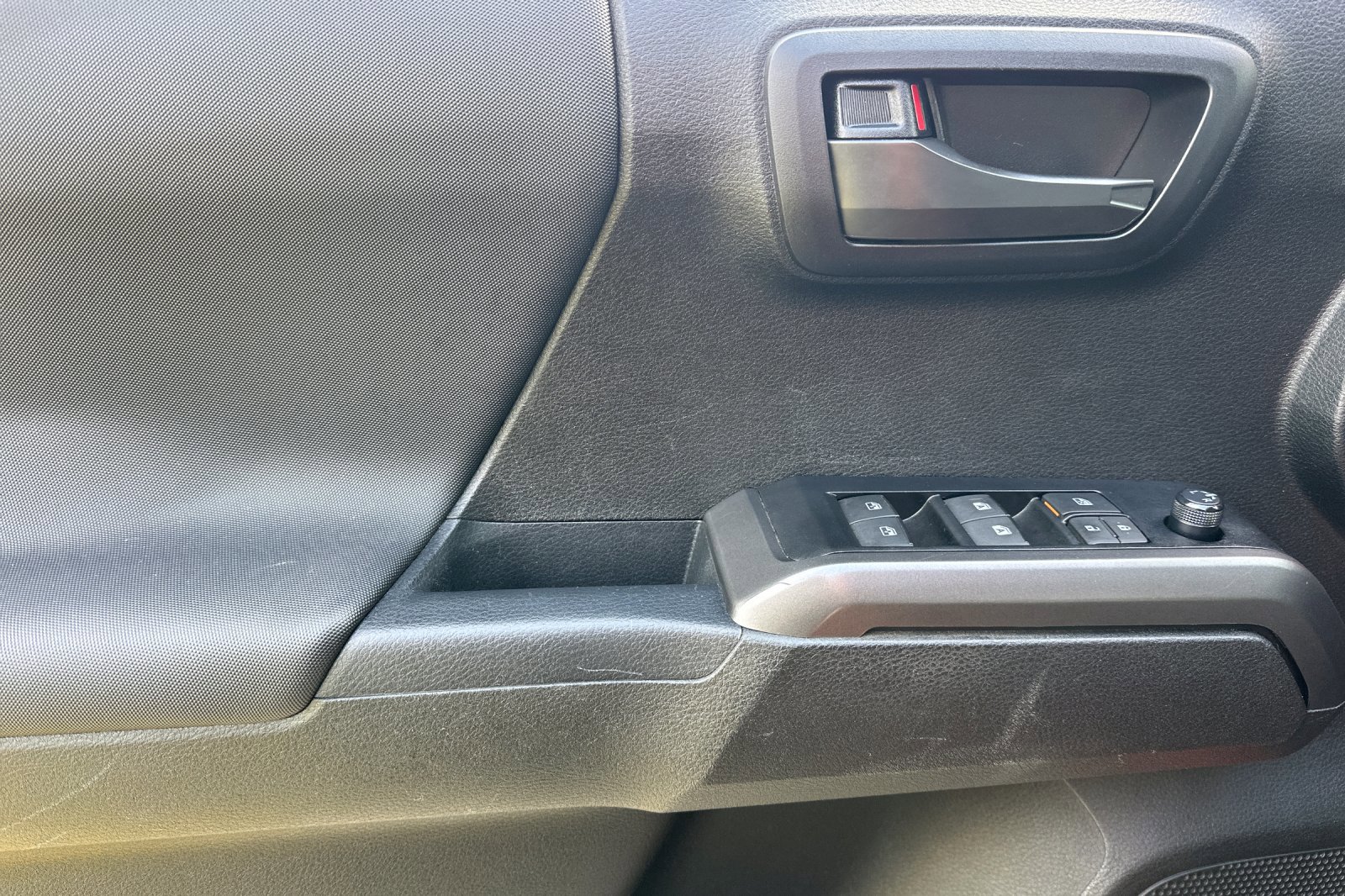 Used 2023 Toyota Tacoma TRD Pro AWD/4WD image 10
