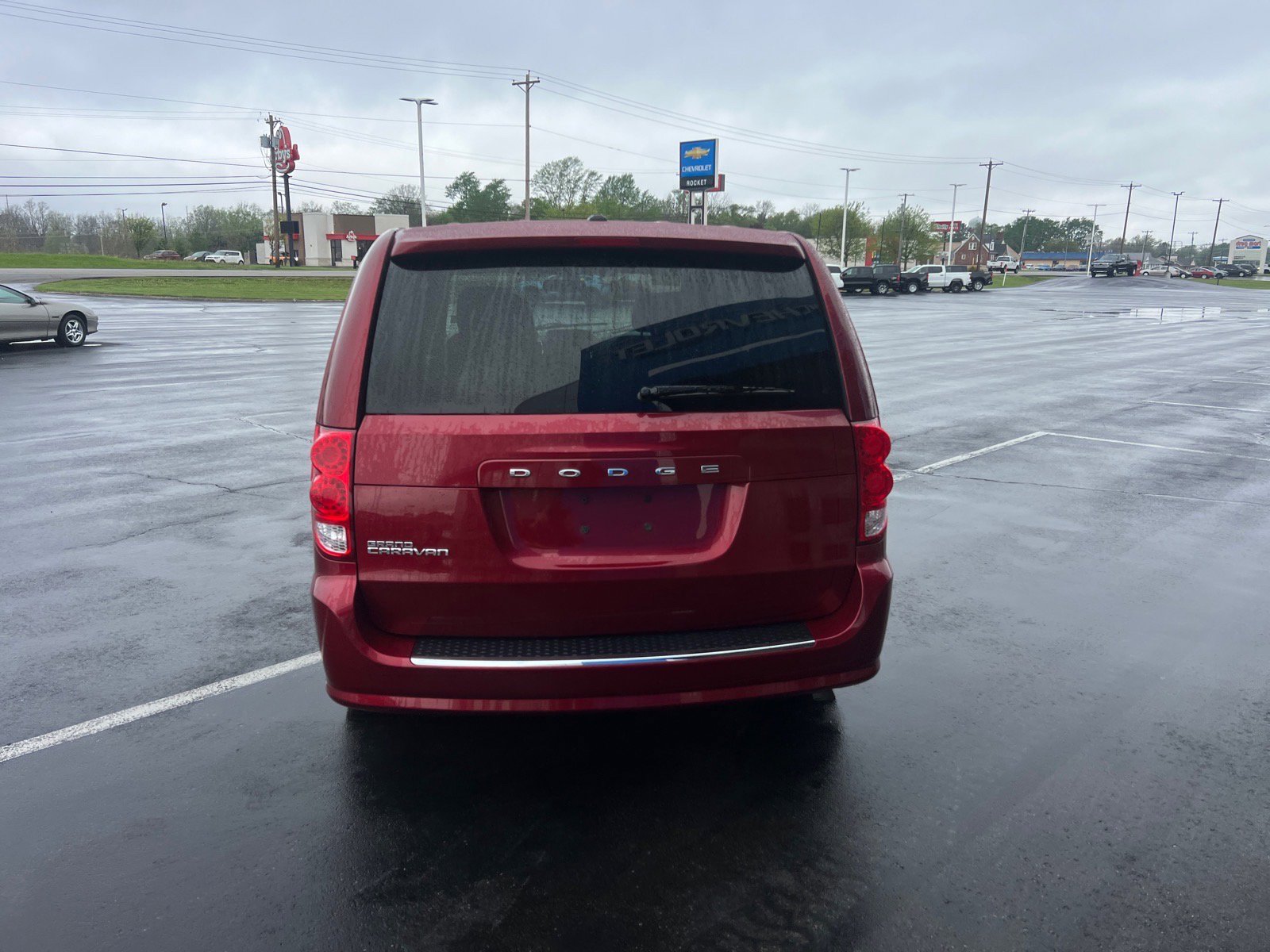 Used 2014 Dodge Grand Caravan SE FWD image 4