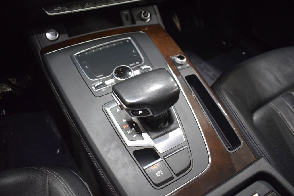 Used 2019 Audi Q5 2.0T Premium Plus image 21