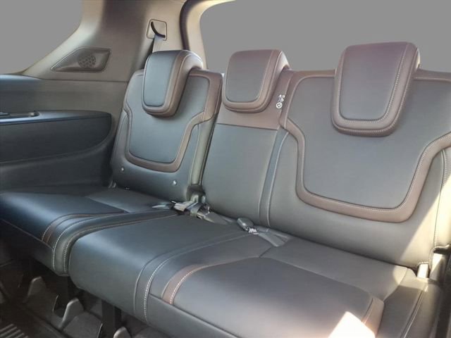 New 2026 Nissan Armada SL w/ Captain's Chari Seat Package image 7