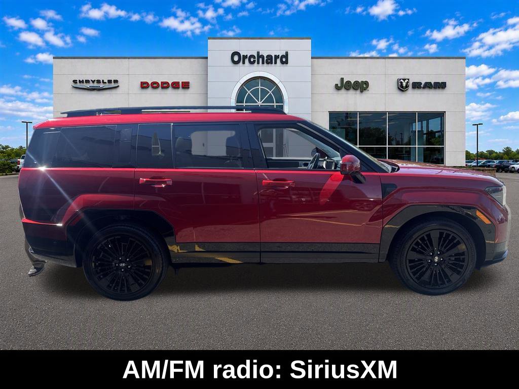 Used 2025 Hyundai Santa Fe Calligraphy AWD/4WD image 4