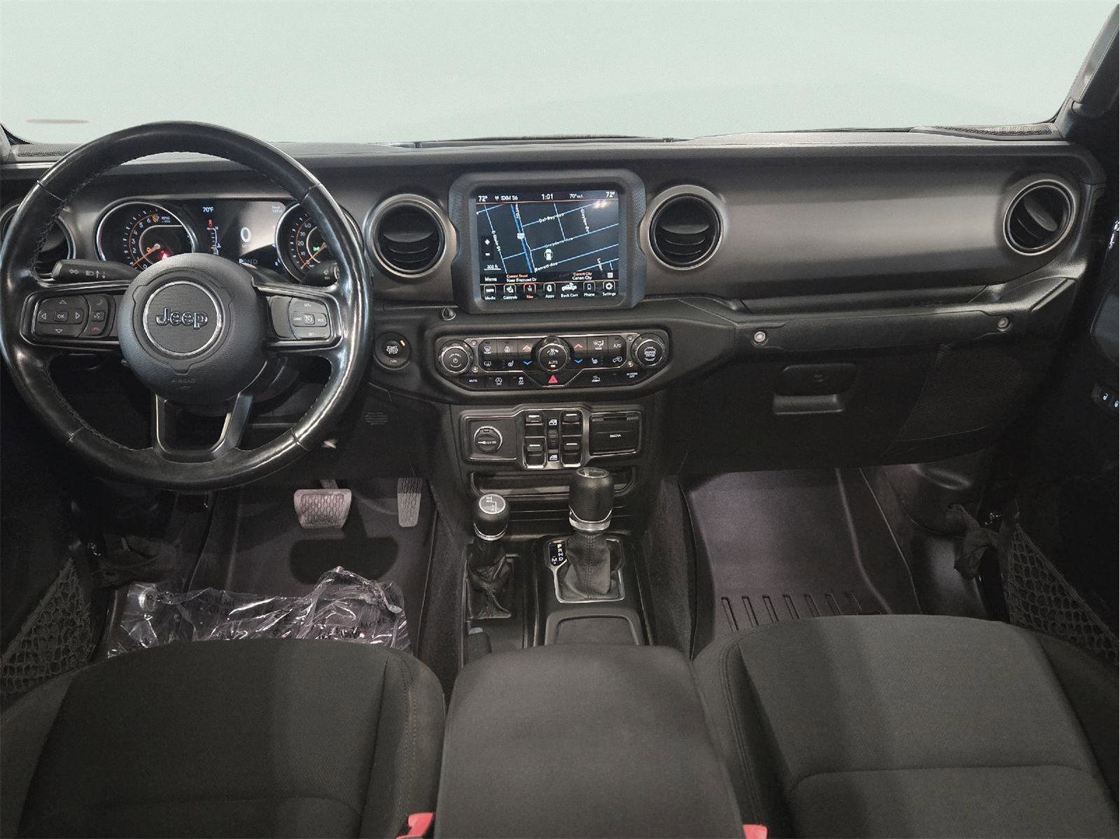 Used 2021 Jeep Gladiator Willys AWD/4WD image 29